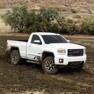 Meet your Posher, Ramon